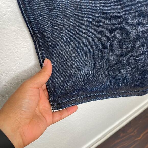 Levi's Mens Jeans Size 42x32 Dark Wash Blue Denim 501 Button Fly Straight Leg - Picture 7 of 10